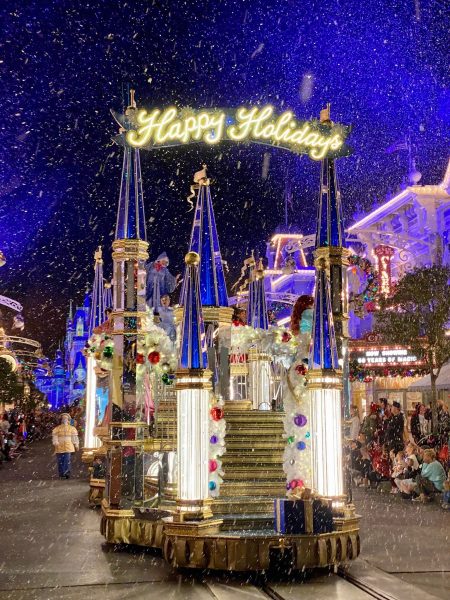 mickey's once upon a christmastime parade 2021