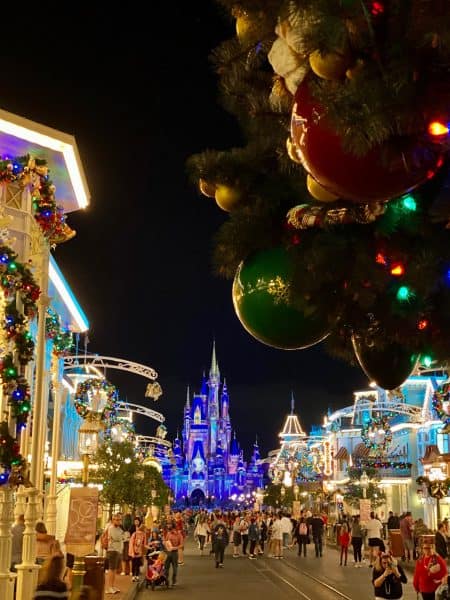 How to see both the Magic Kingdom Halloween and Christmas parties in 1 ...