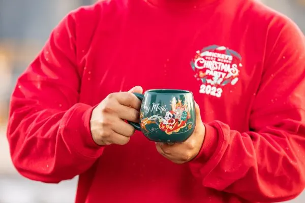 2023 mickey's very merry christmas party coffee mug
