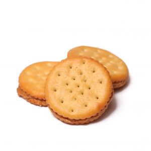 Crackers and peanut butter