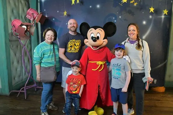 Casey and her family meeting Mickey
