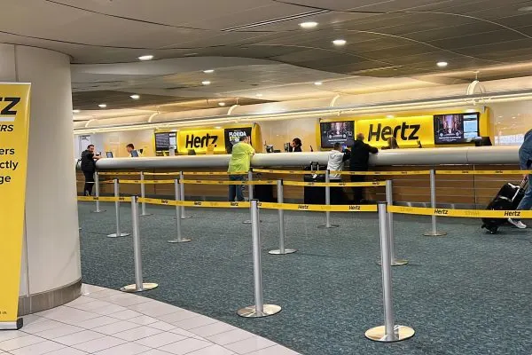 hertz rental counter mco