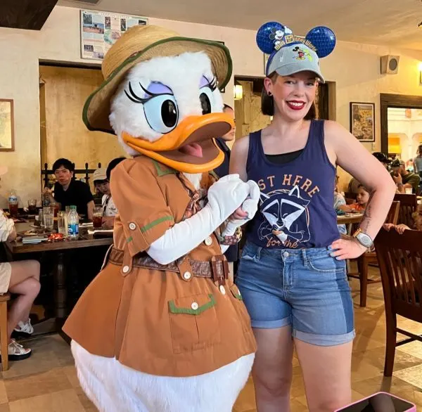 daisy duck at tusker house