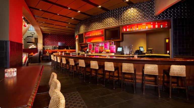 Coronado Springs Resort - Rix Sports Bar & Grill (dinner)