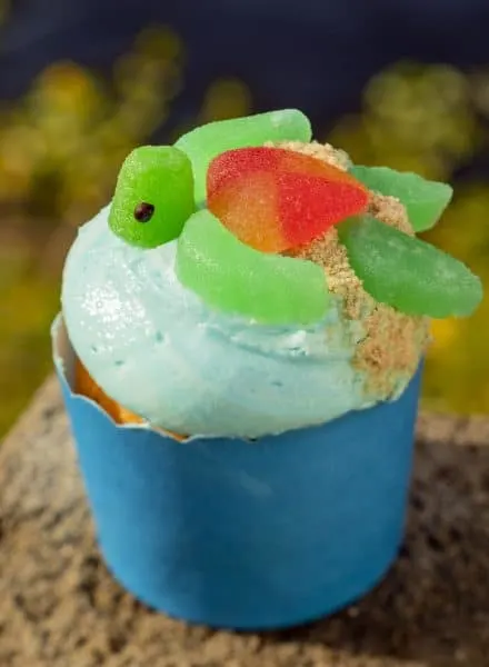 sea turtle cupcake for earth day 2021 at animal kingdom