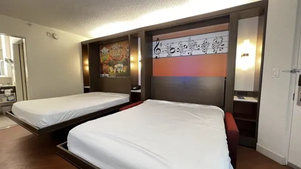 pull-down beds in all-star music family suite