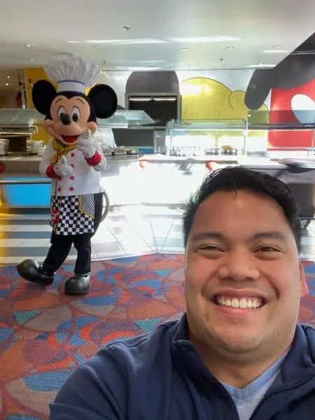 anthony with mickey mouse WDW Prep to Go Podcast