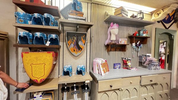 sir mickey's gift shop magic kingdom