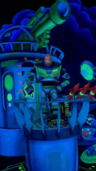 buzz on buzz lightyear's space ranger spin