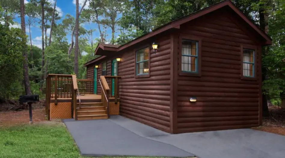 Complete Guide to the Cabins at Fort Wilderness (w/review)