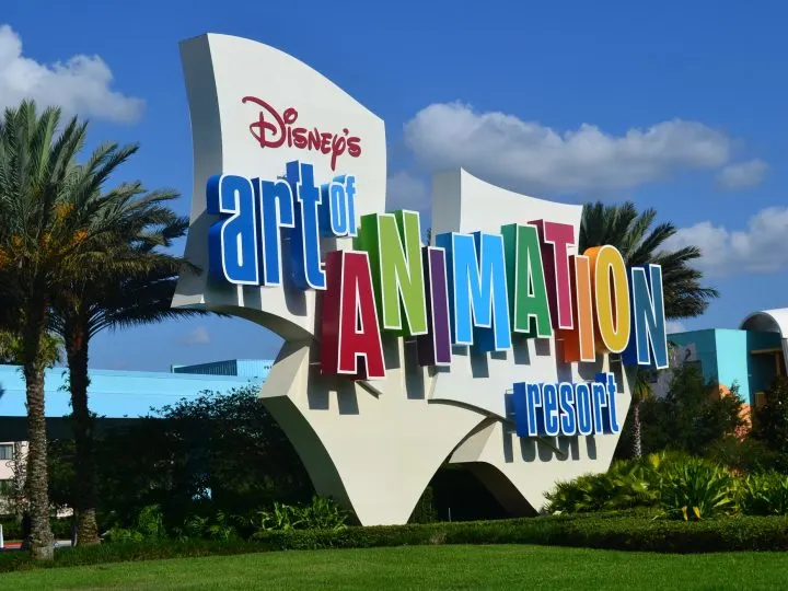Complete Guide to Art of Animation Resort (w/ review)