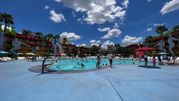 hippy dippy pool - pop century resort