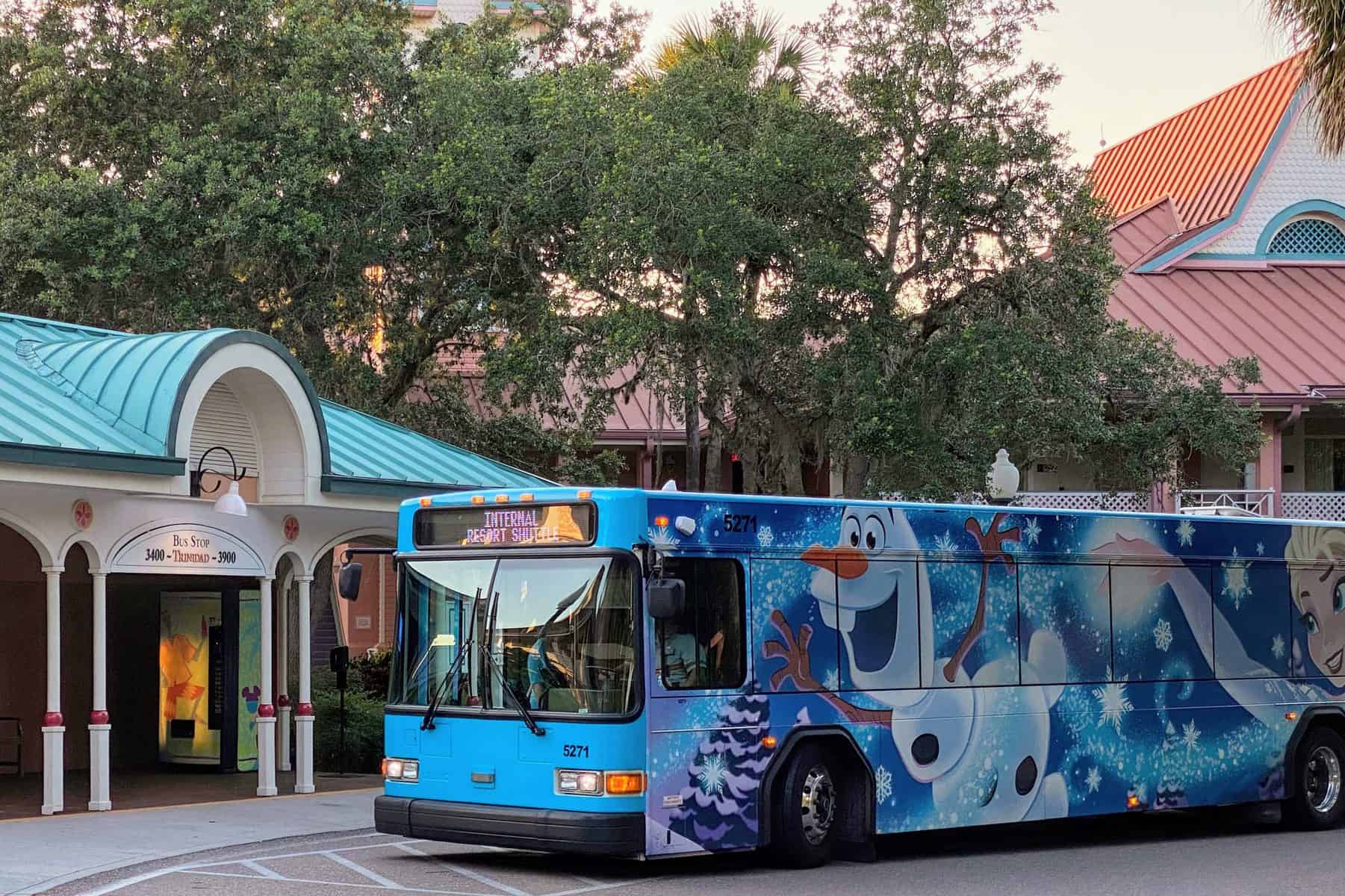 How to use Disney transportation (bus, monorail, Skyliner)