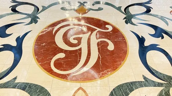 grand floridian floor emblem