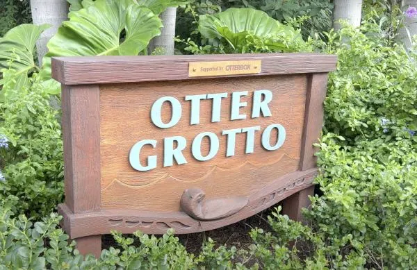 otter grotto animal kingdom