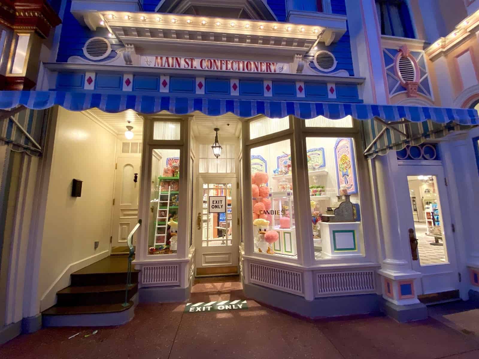 Disney World Adding Mobile Order To Main Street Confectionery & More