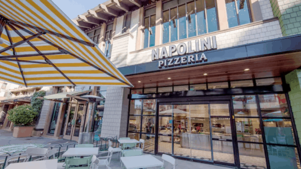 Napolini Pizzeria in Downtown Disney