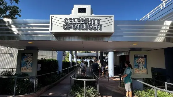 celebrity spotlight olaf hollywood studios