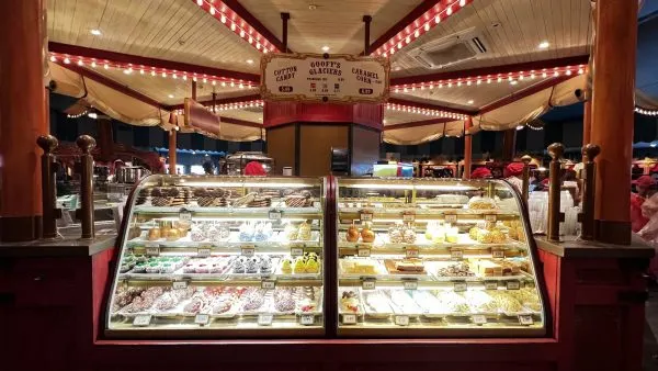 big top souvenirs circus snacks and bakery case