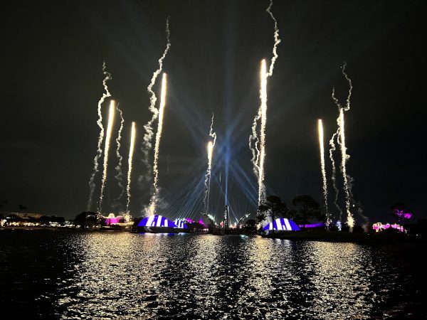 fireworks boat cruise at disney world