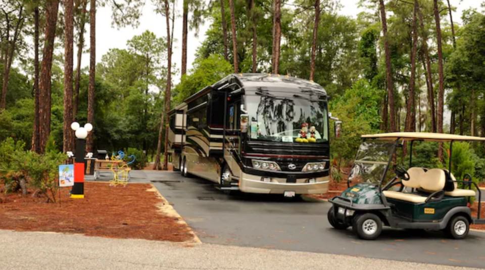 Complete Guide to the Fort Wilderness Campsites (w/review)