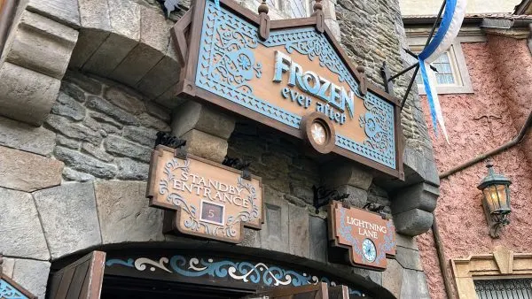 standby and lightning lane for frozen ever after