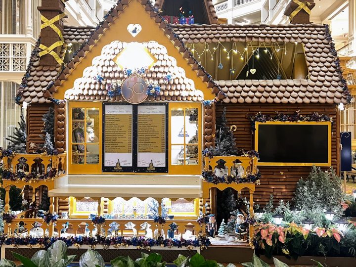 Gingerbread houses at Disney World for Christmas 2022 (plus resort trees and other decor)