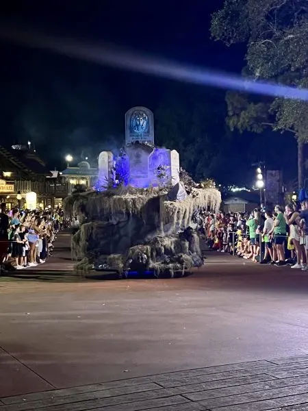 gravestone float during boo to you parade
