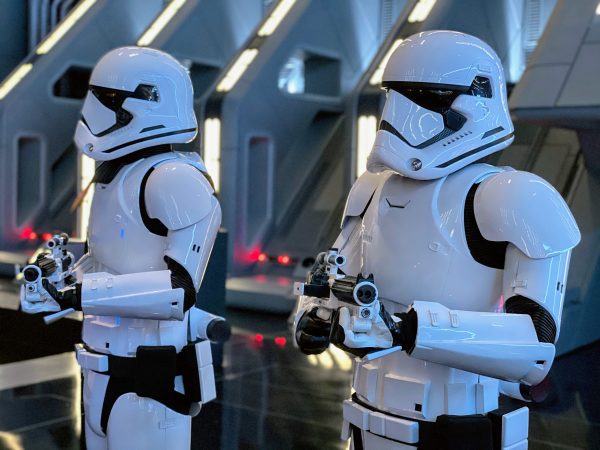 storm troopers at rise of the resistance