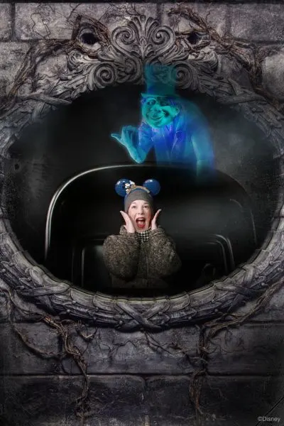haunted mansion on-ride photopass