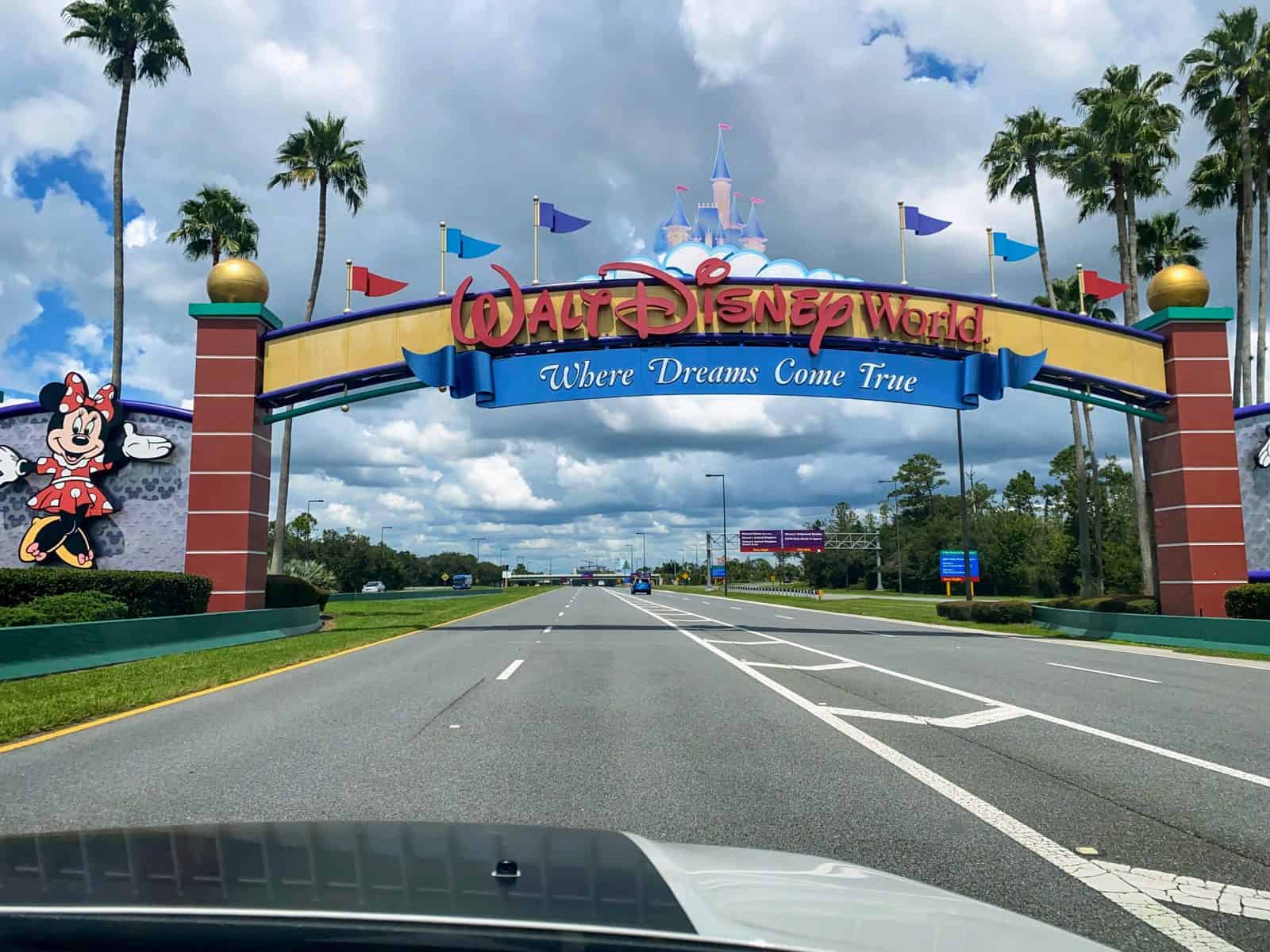 How much does it cost to go to Disney World in 2022 & 2023?