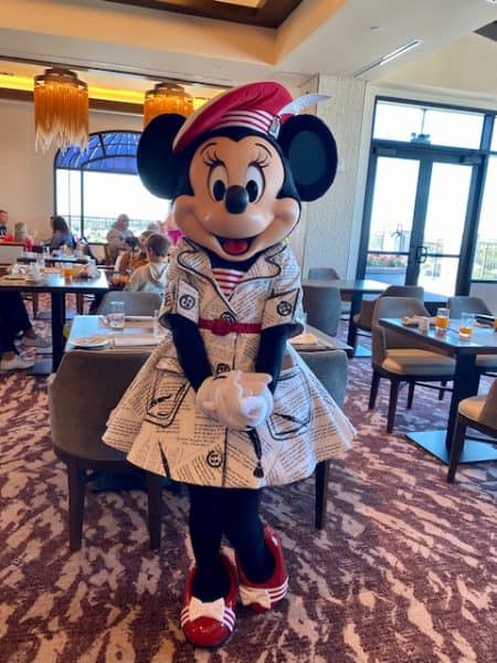 Minnie Mouse at Topolino's Terrace