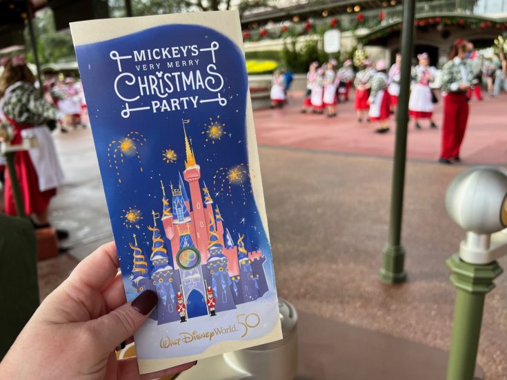 Complete Guide to Park Hopping at Walt Disney World in 2023 & WDW
