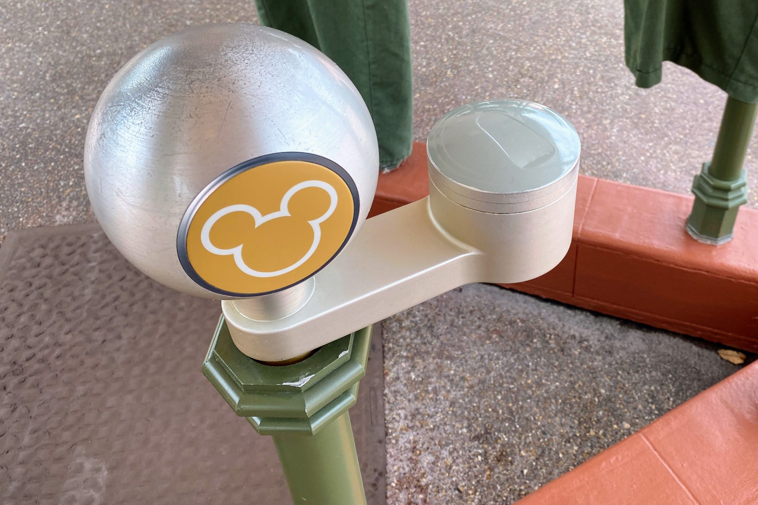 Complete Guide to Park Hopping at Walt Disney World in 2024 WDW Prep