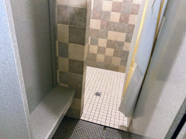 Shower in the comfort station