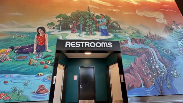 connections eatery restrooms - Epcot