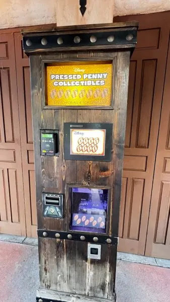 coin press machine - mexico pavilion - epcot