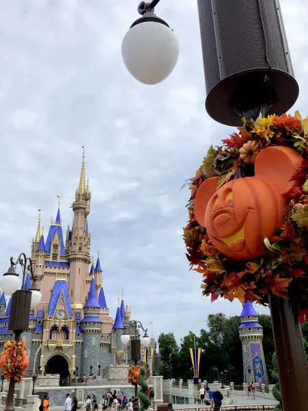 mickey pumpkin in front of cinderella castle at magic kingdom