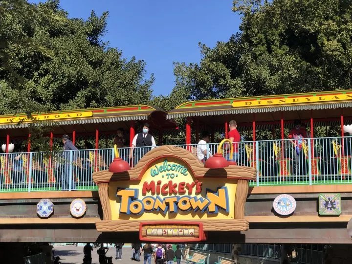 Mickey’s Toontown Reopens March 2023 at Disneyland