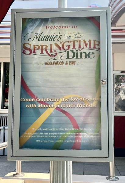 sign for minnie's springtime dine at hollywood & vine