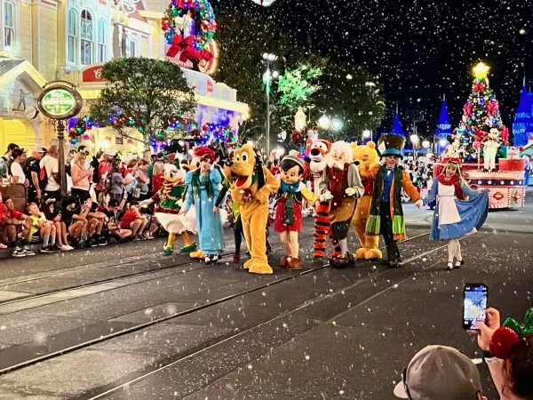 characters opening mickey's once upon a christmastime parade