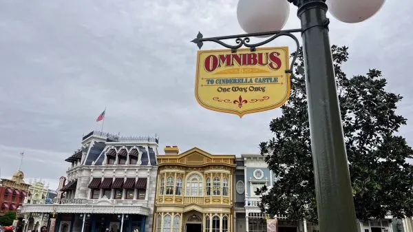 omnibus sign at magic kingdom