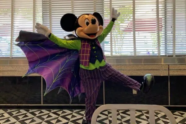 Mickey Halloween costume Hollywood & Vine