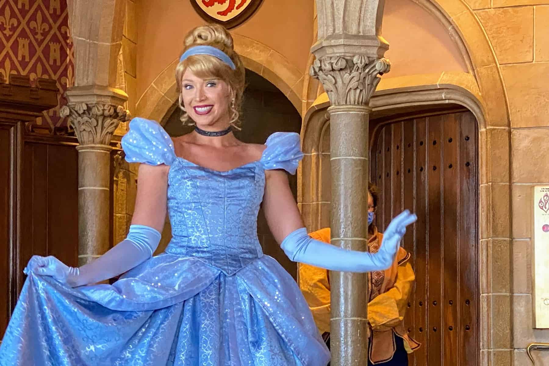 Review of Cinderella’s Royal Table (now that Cinderella is back)