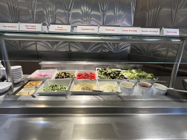 salad bar at hollywood and vine lunch buffet