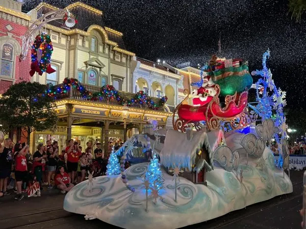 santa during mickey's once upon a christmastime parade