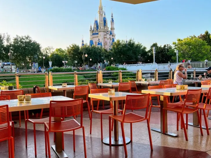 A Sweet Guide to Dessert Parties at Disney World