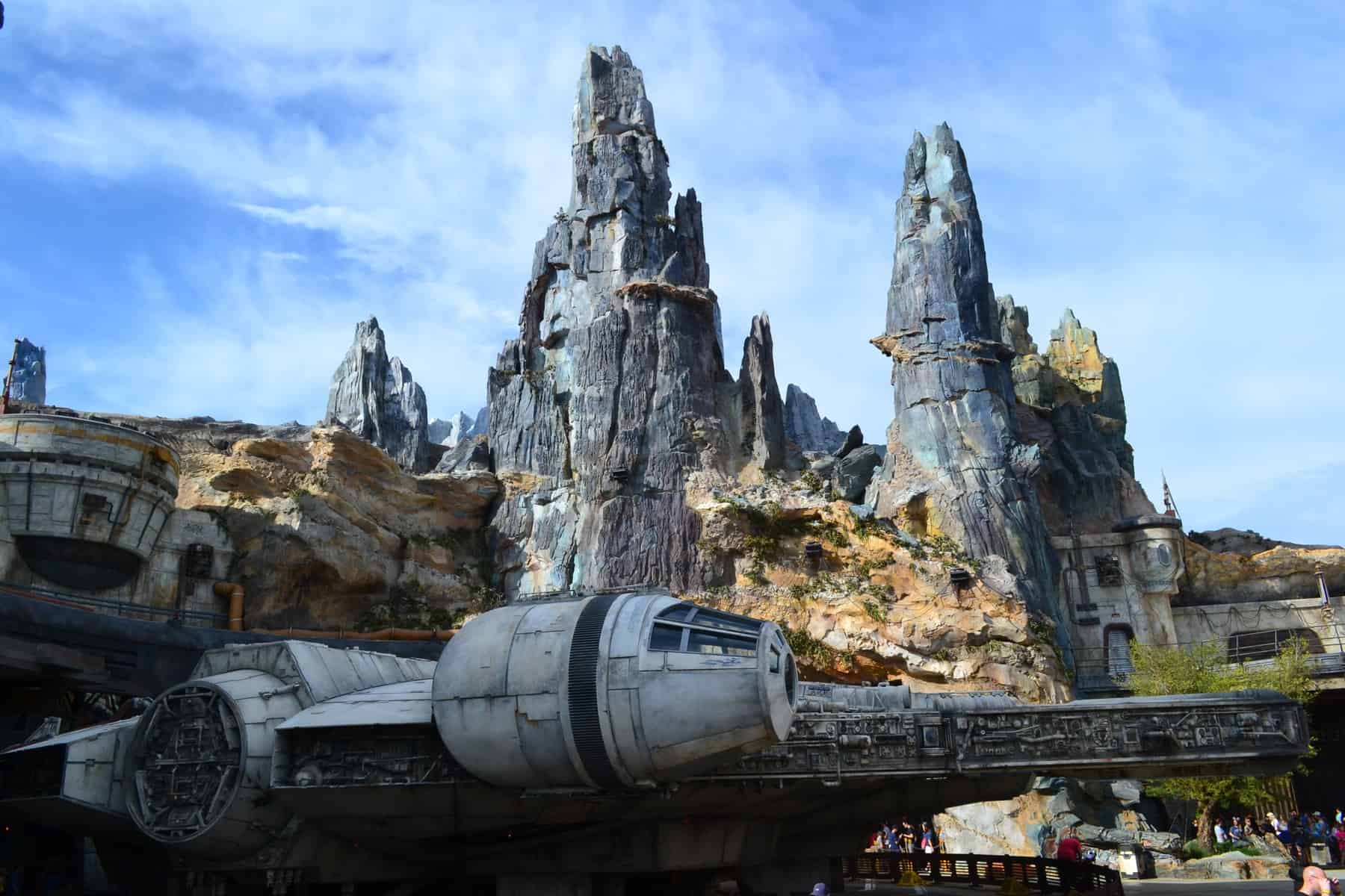 Star Wars: Galaxy’s Edge at Hollywood Studios (Rise of the Resistance, Savi’s Workshop)