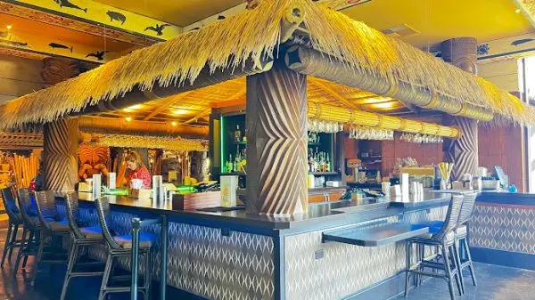 tambu lounge at polynesian