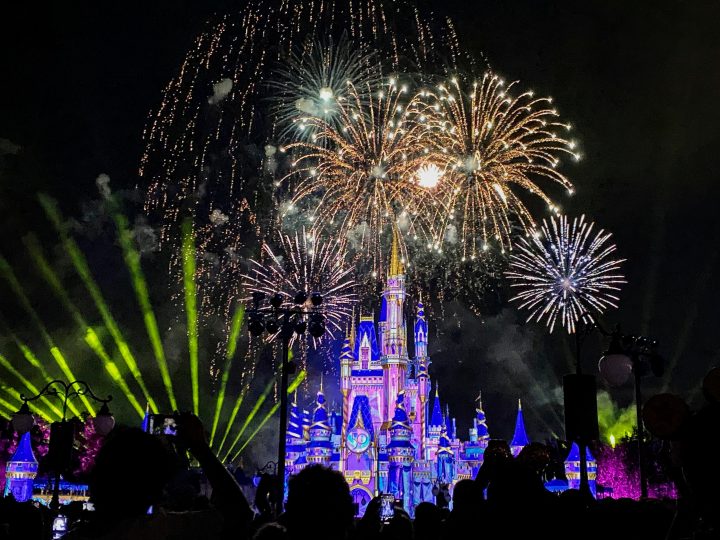 The best nighttime show and fireworks viewing spots at Disney World